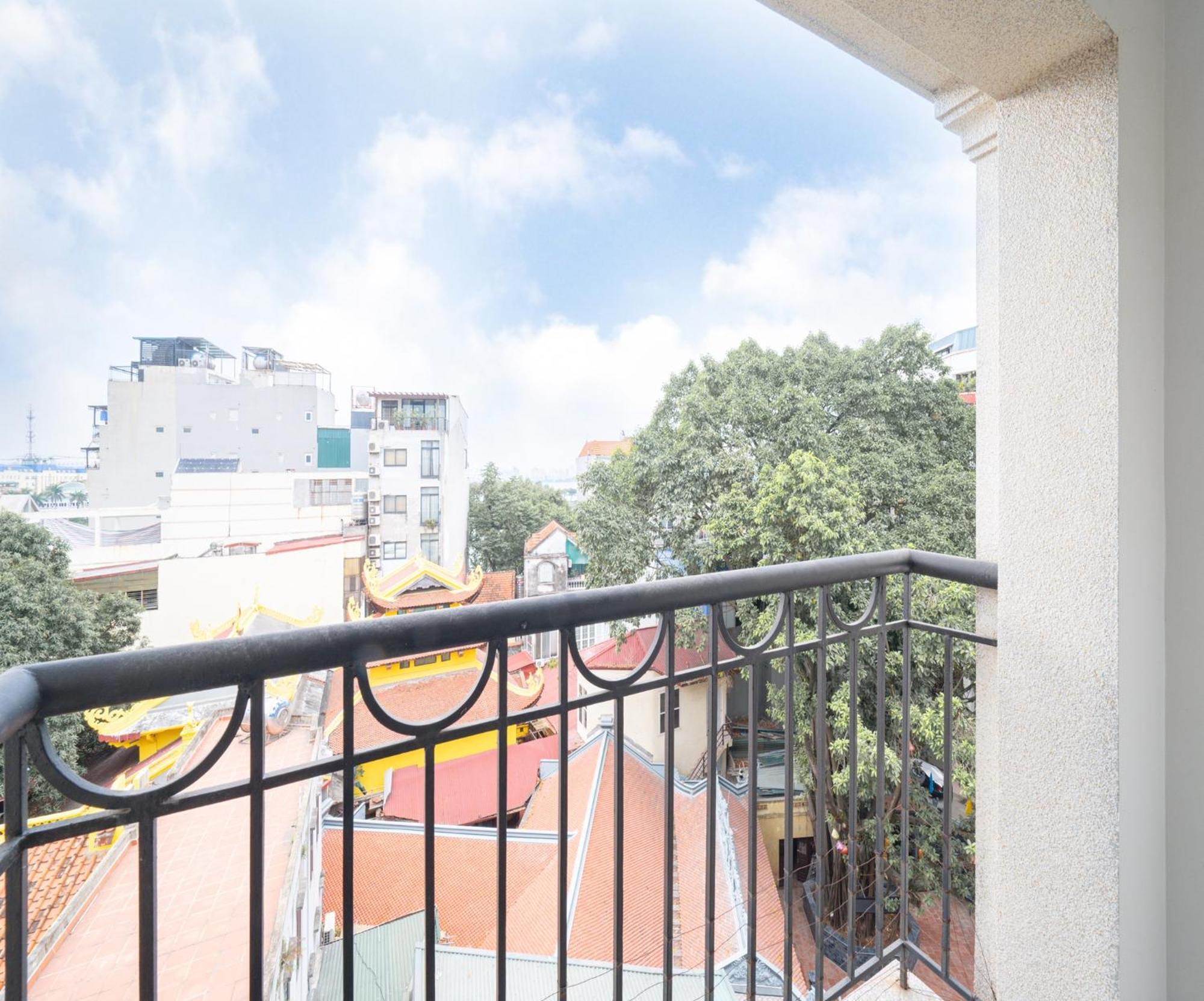 Luxe Paradise Residence Truc Bach Hanoi Exteriör bild