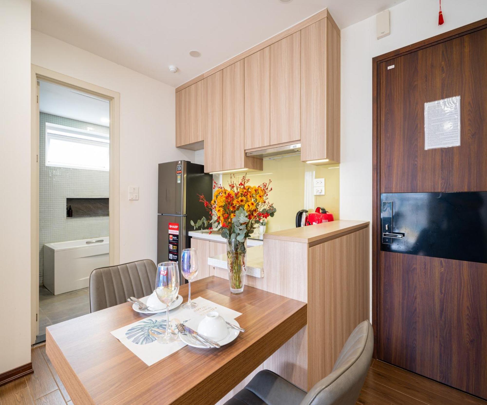 Luxe Paradise Residence Truc Bach Hanoi Exteriör bild