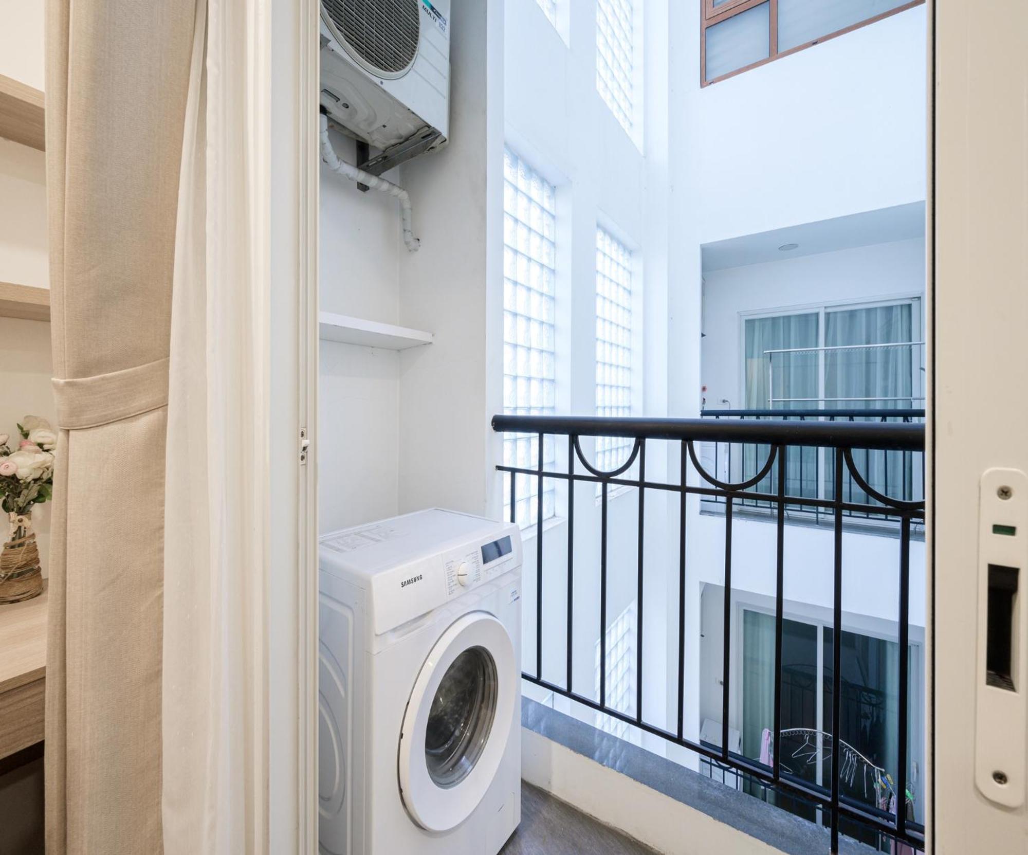 Luxe Paradise Residence Truc Bach Hanoi Exteriör bild